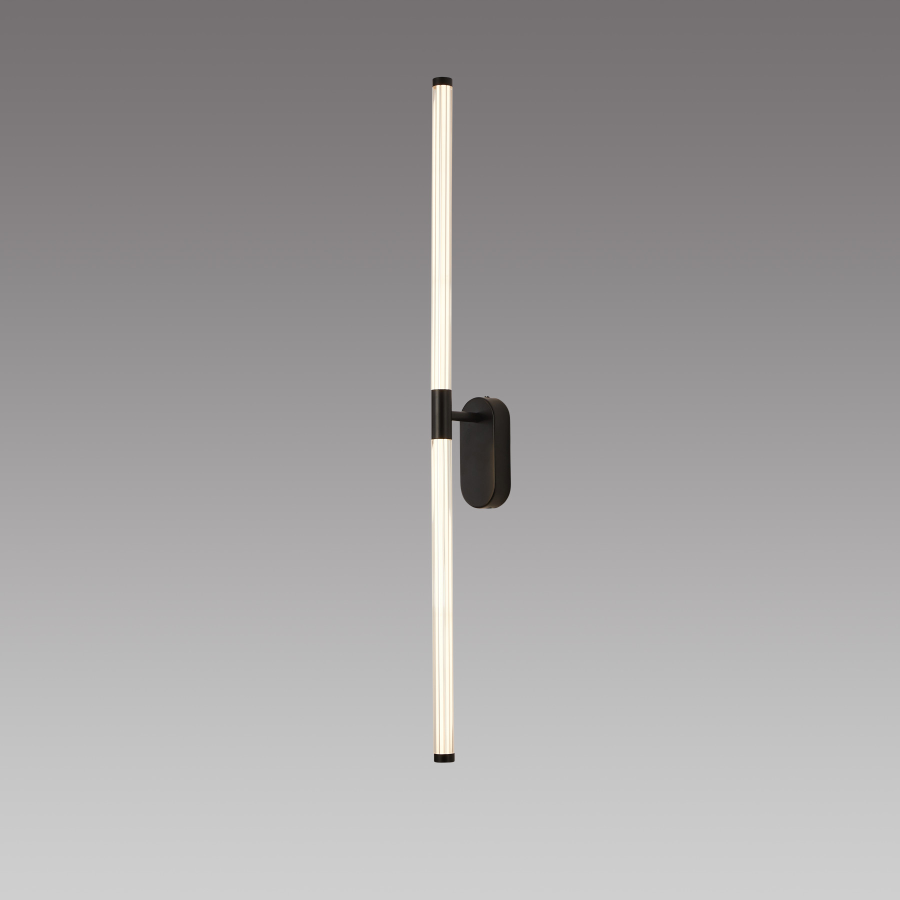 6824/W840 Black