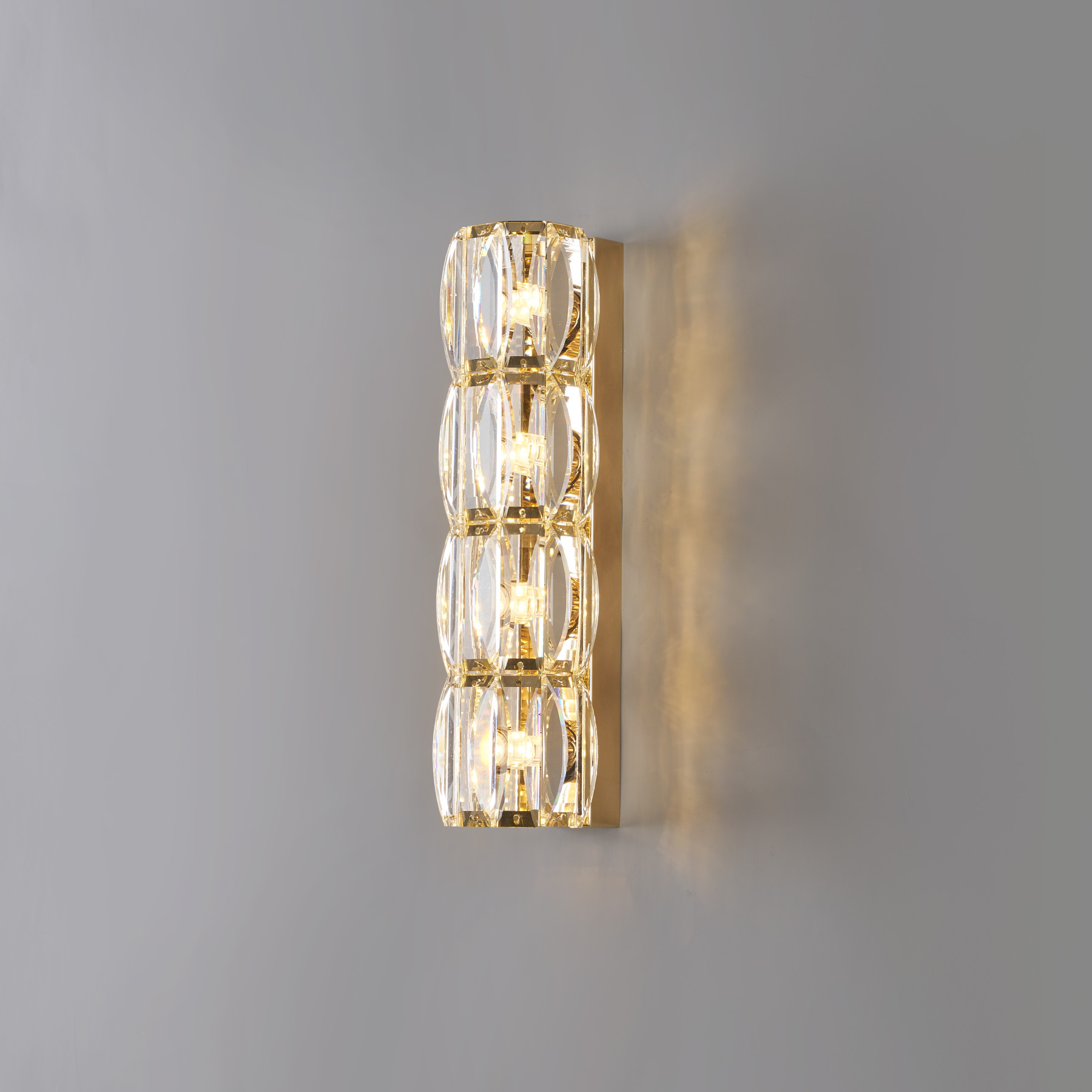 8305/H305 (R) F-gold