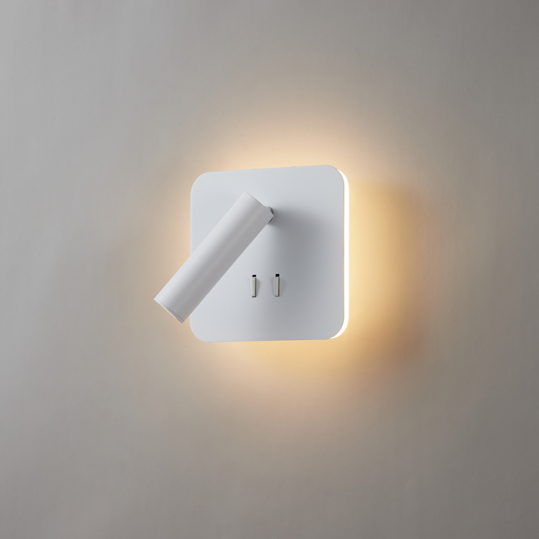 2071/W White